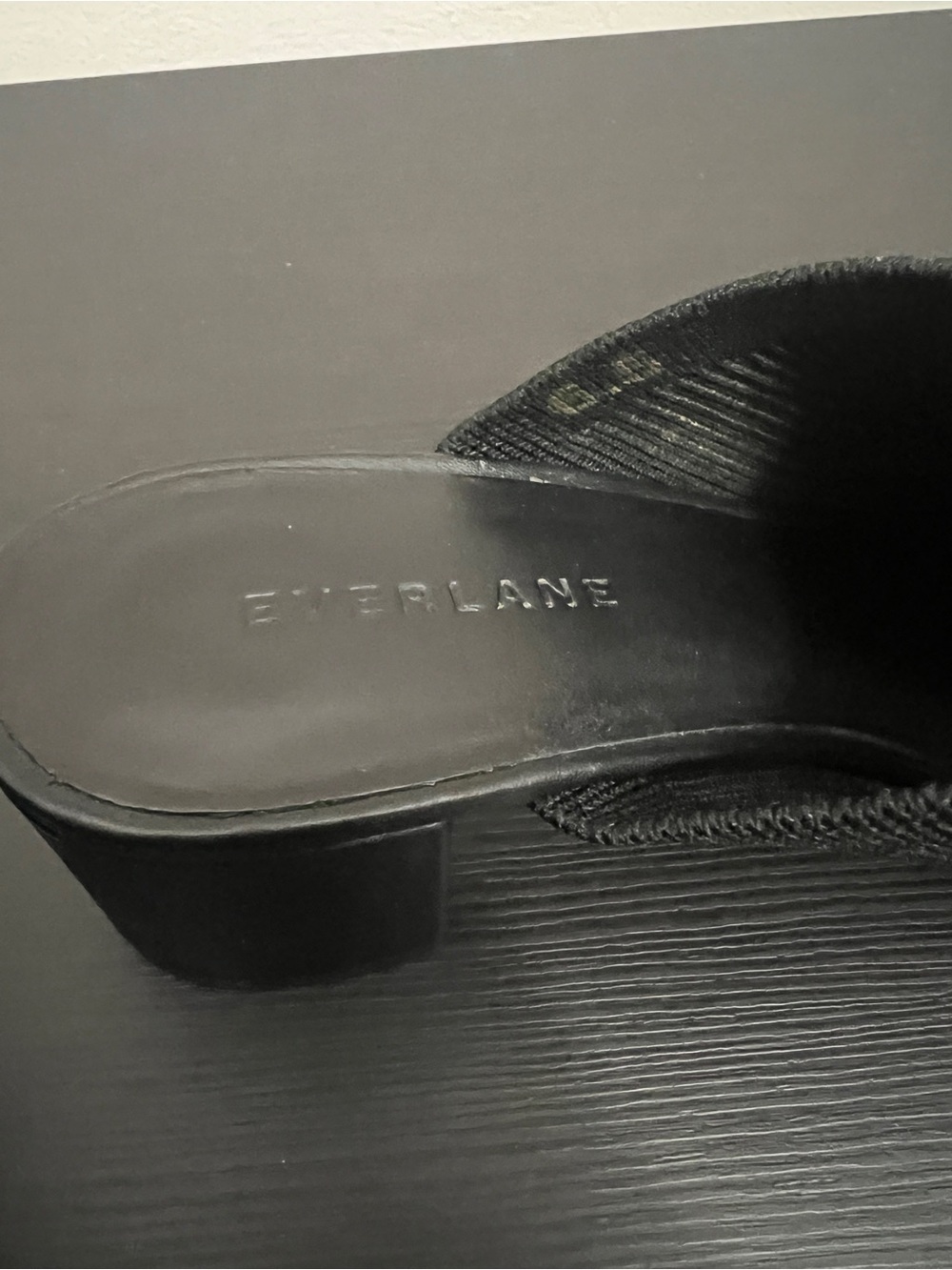 Everlane The Glove Mule in Reknit Size 6.5 Black Heel Sandal Neutral - Picture 9 of 15